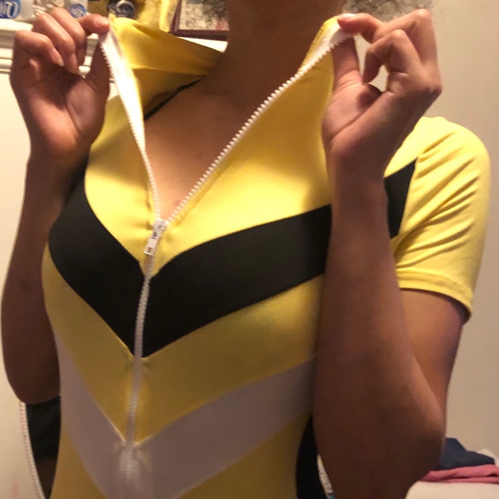 Bodysuit - Picture 2 of 3